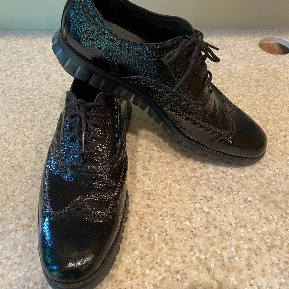 Cole Haan MEN'S ZERØGRAND WINGTIP OXFORD IN BLACK size 10